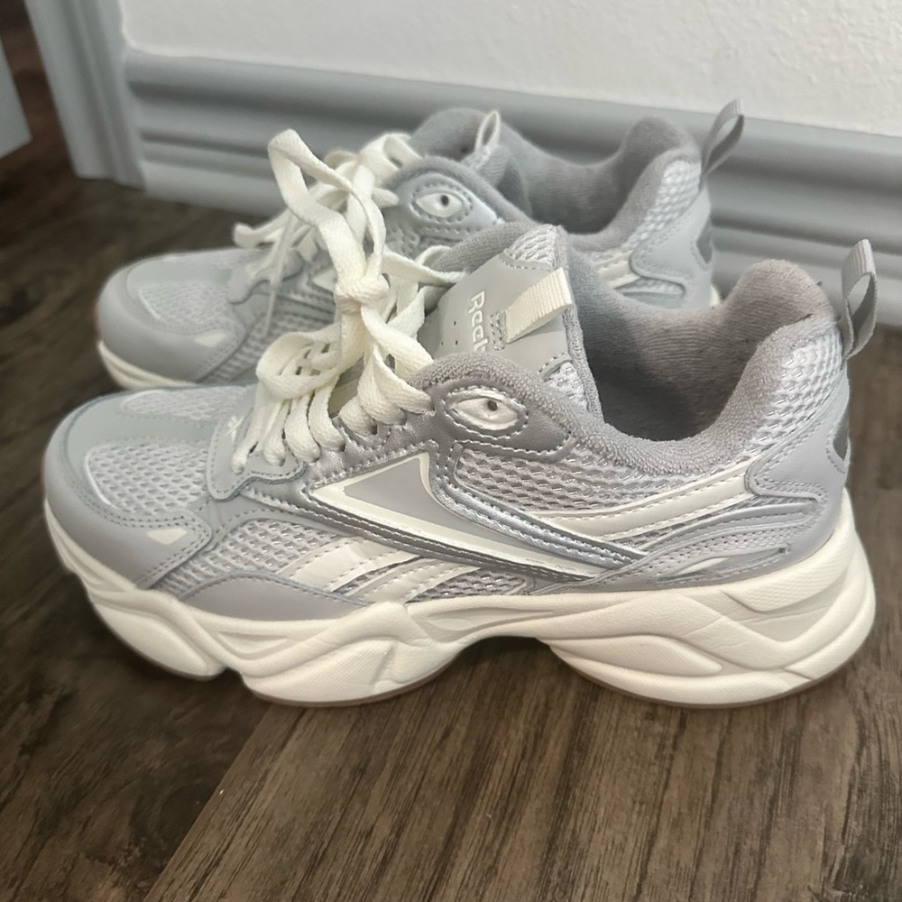 Reebok White and Gray Sneakers Womens